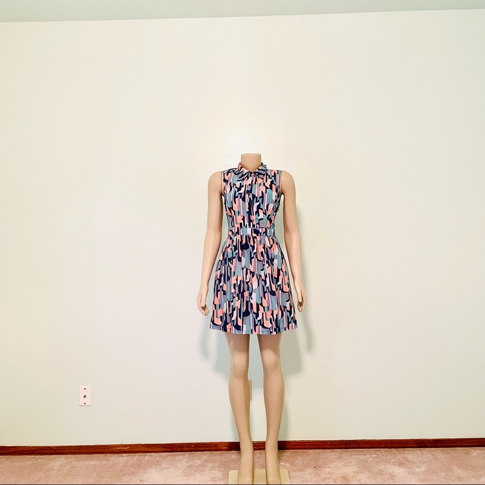Stylish Multicolor Patterned Dress - Picture 2 of 6